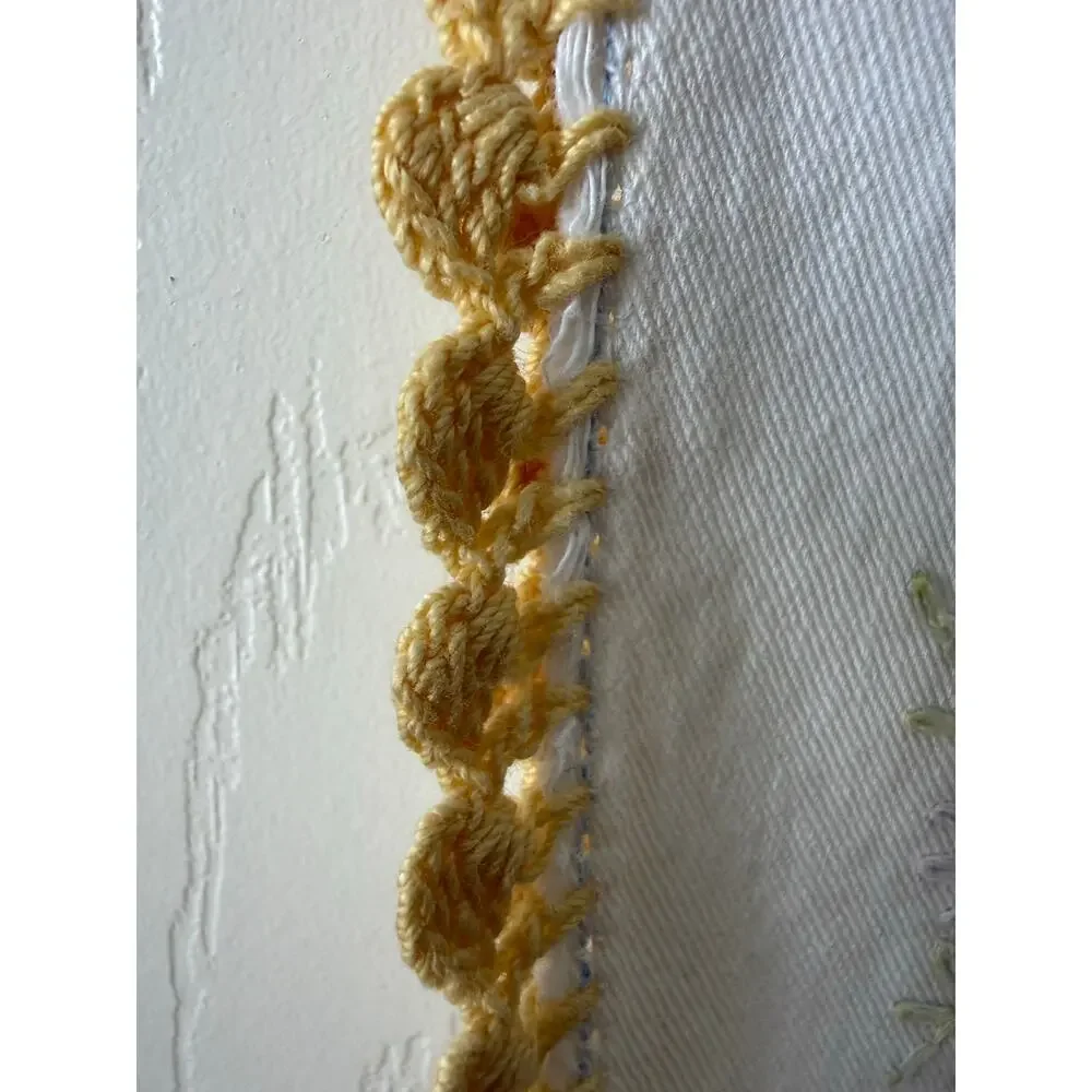 Vintage 38” Embroidered Floral Table Runner Yellow Lace Trim Cottagecore Granny